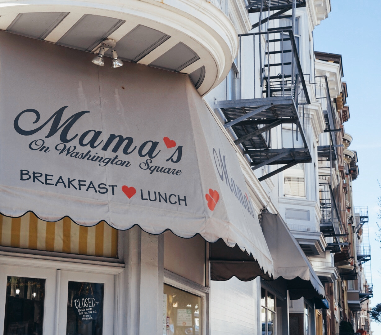 Mama's San Francisco Sign