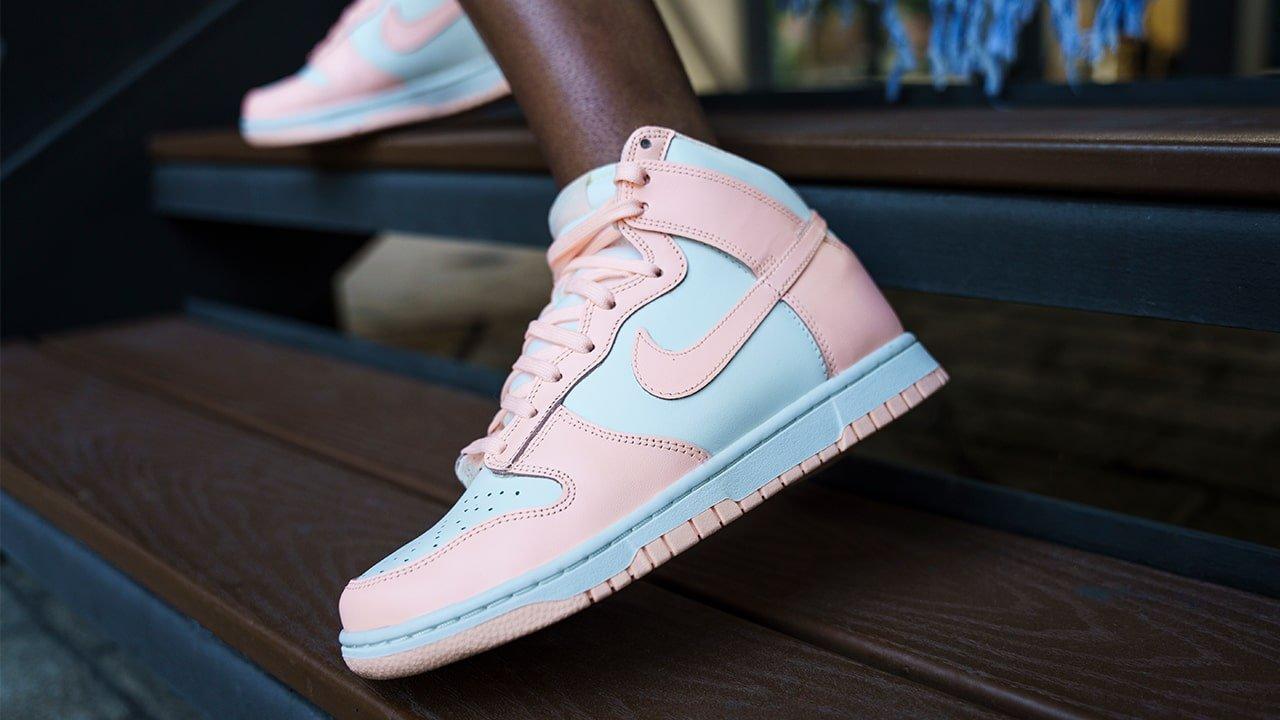 Nike Dunks Women Review and Styling